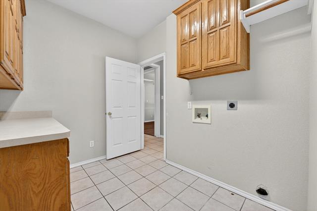 Building Photo - 914 Dove Creek Trail