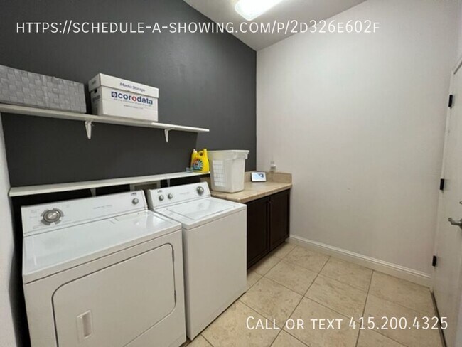 Building Photo - 5967 E Via Peccio Dr