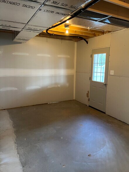 Building Photo - 60 Katelyn Dr