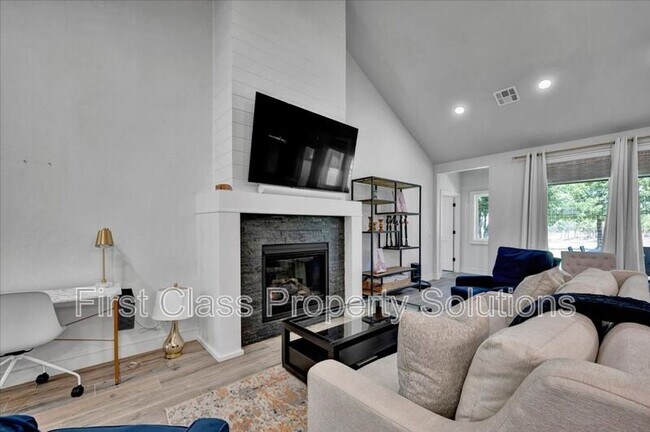 Building Photo - 7317 NW 159th Terrace
