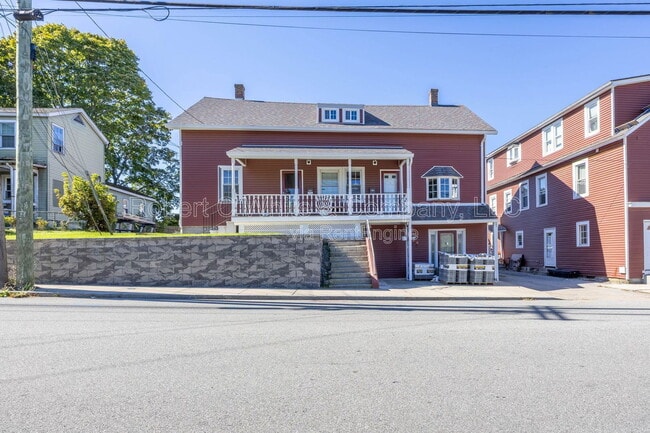 Building Photo - 77 Ashland St