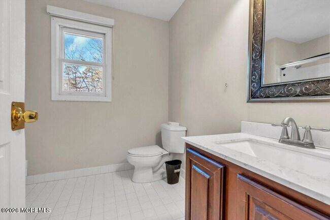 Building Photo - 60 Bowman Rd