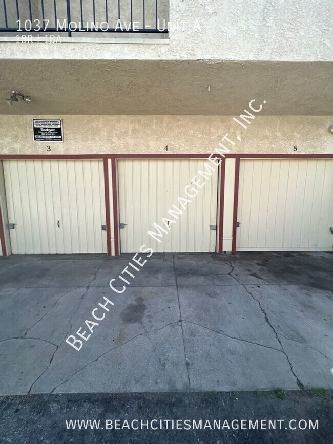 Building Photo - 1037 Molino Ave