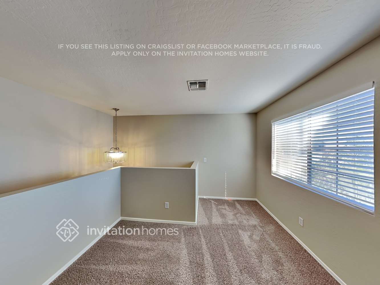 Building Photo - 2224 W Silver Creek Ln