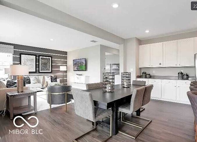 Building Photo - 11387 Plough St