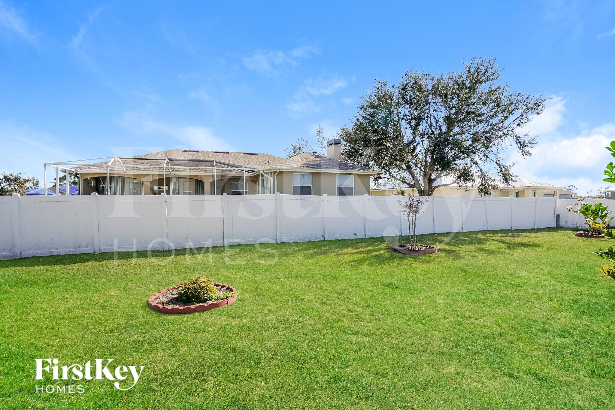 Building Photo - 1821 NW 23rd Ave