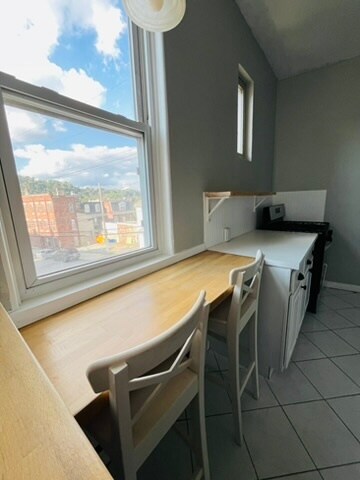 Eat in Kitchen - 5341 Carnegie St