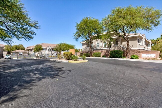 Building Photo - 9330 W Maule Ave