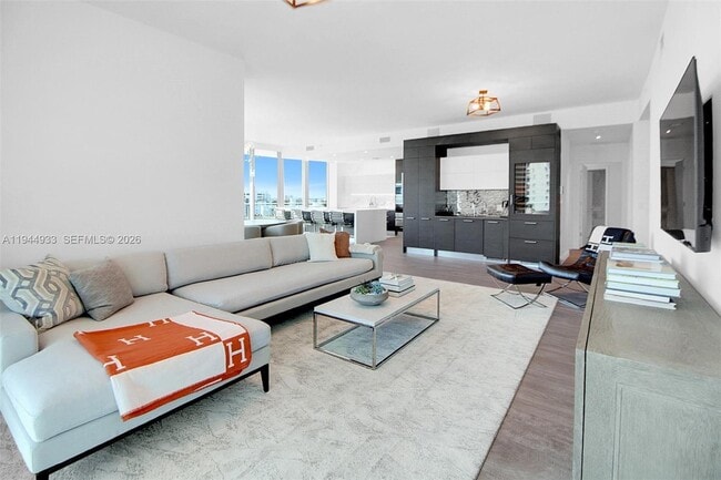 Building Photo - 701 N Fort Lauderdale Beach Blvd