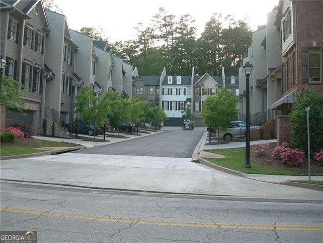 Building Photo - 17 Oakhurst Common Dr