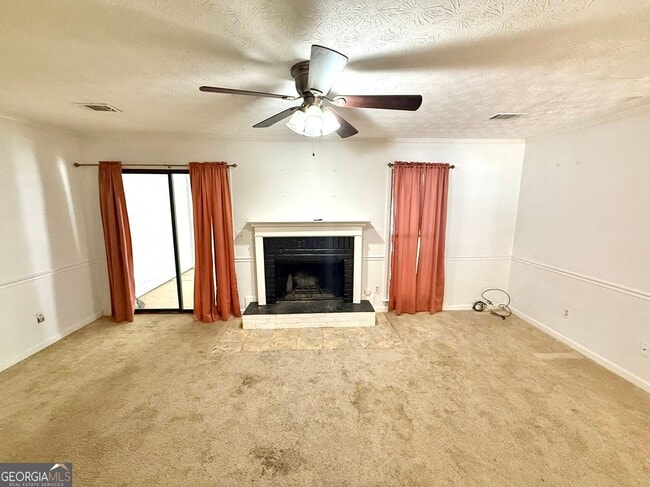 Building Photo - 2949 Governors Ct
