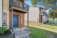 Building Photo - River Crossing ATX - Townhome - 2bd/2.5ba - W/D - Close to Downtown - $1395