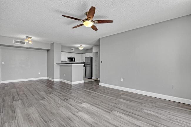 Building Photo - 651 Okeechobee Blvd