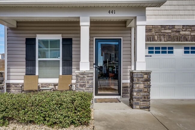 Building Photo - Beautiful, Almost New Home Located in The Desirable Elgin, SC