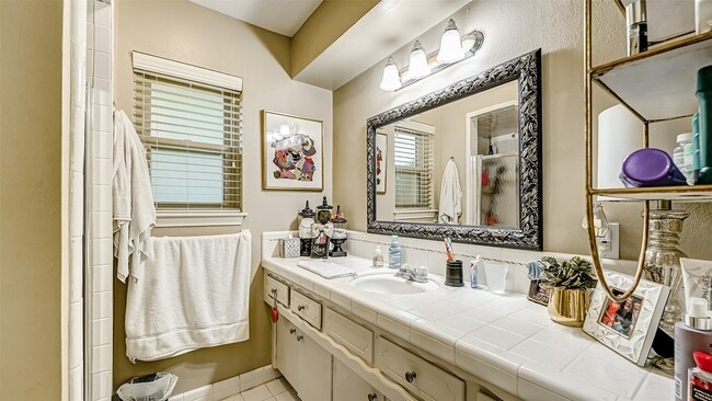 Building Photo - 12703 Rocky Meadow Dr