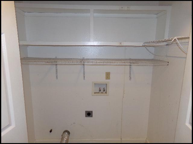 Building Photo - 118 Bob O Link Ln