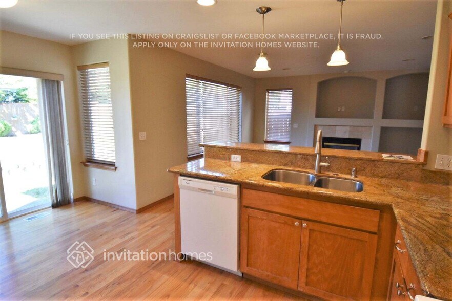 Building Photo - 12416 SE 259th St