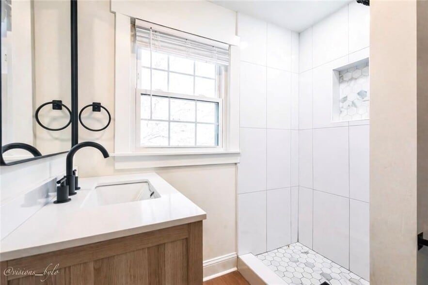 Building Photo - 1039 Astor Ave SW