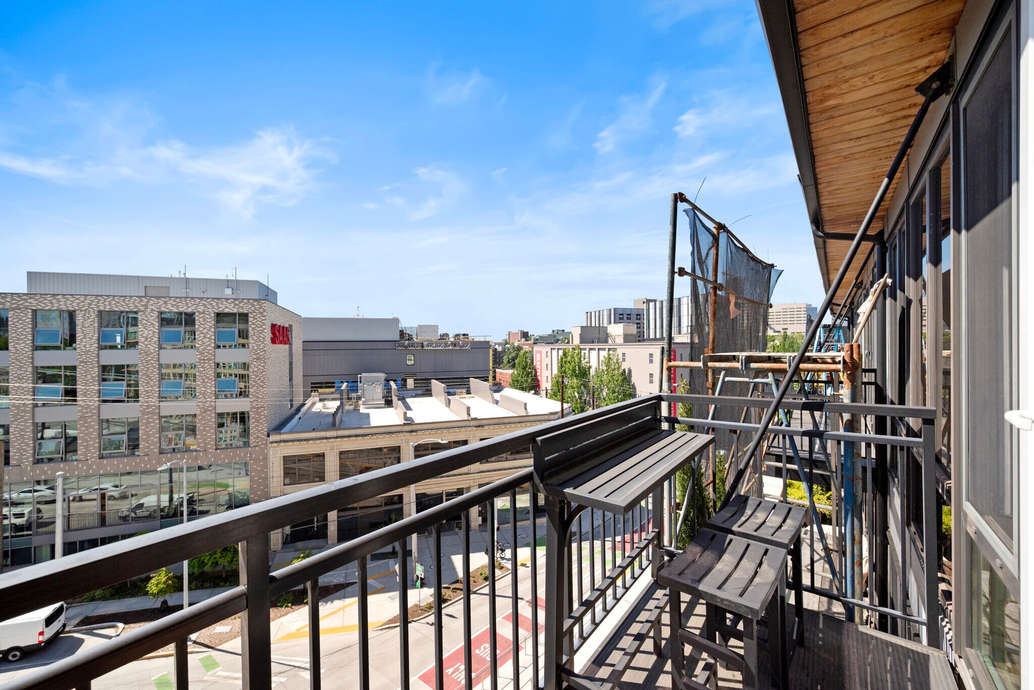 Building Photo - 1408 12th Ave