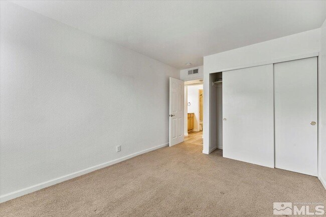 Building Photo - 2700 Plumas St