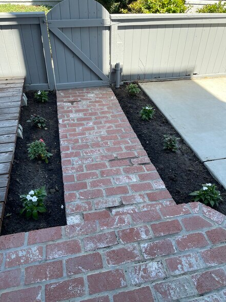 Building Photo - 19062 Windridge Ln