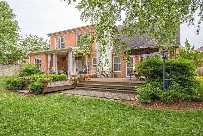 Building Photo - 4 Bed, 2.5 Bath Home w/ 2 Car Garage in Fieldstone Farms