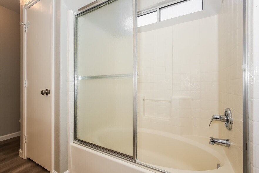 Building Photo - 5934 Aimless St