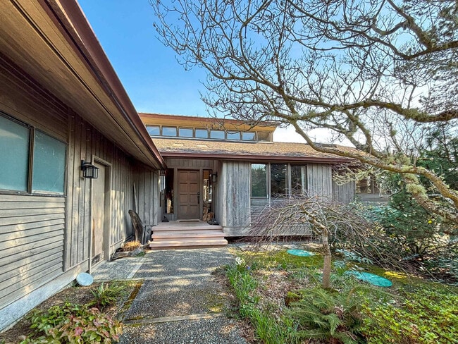 Building Photo - 951-953 3 Crabs Rd