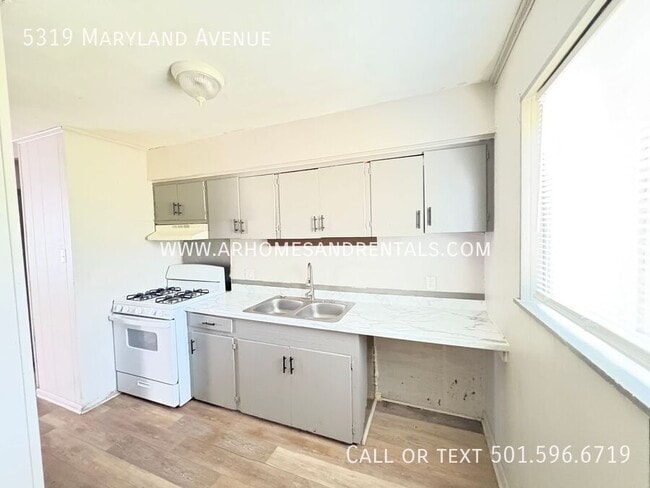 Building Photo - 5319 Maryland Ave
