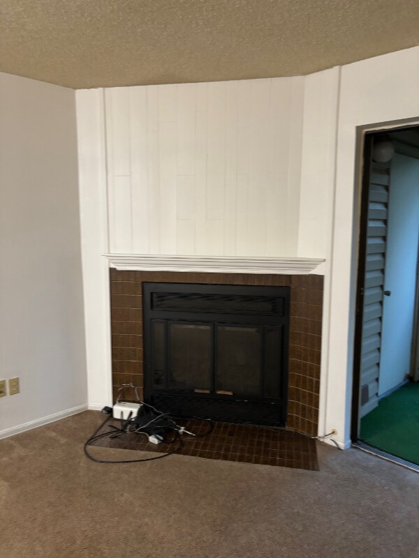 Building Photo - 14701 E Tennessee Dr