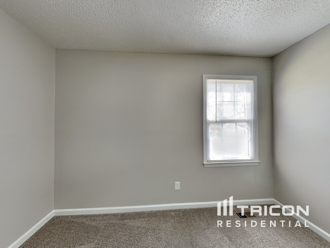 Building Photo - 1446 Cimarron Pkwy