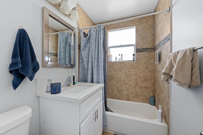 Building Photo - Major improvements coming before move in!