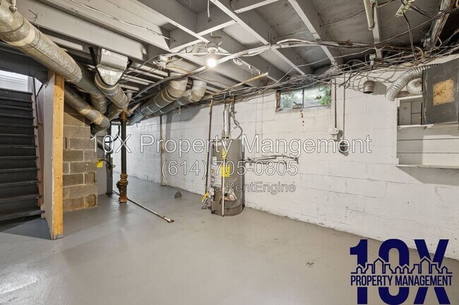 Building Photo - 561 S Everett Ave