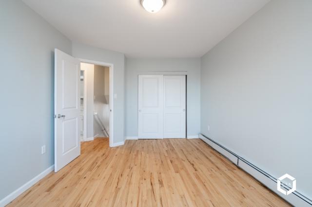 Building Photo - 2 bedroom in BROOKLYN NY 11236