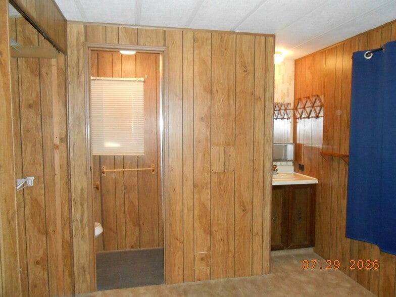 Building Photo - 27901 Norris Rd