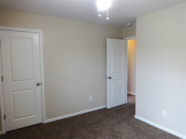 Building Photo - 3418 Middlesboro Ave