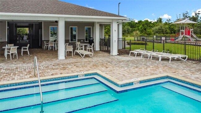 Building Photo - 2232 Bur Oak Blvd