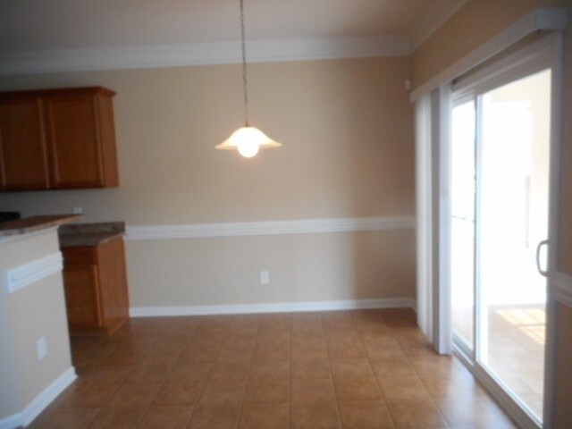 Building Photo - 5279 Crosswinds Rd