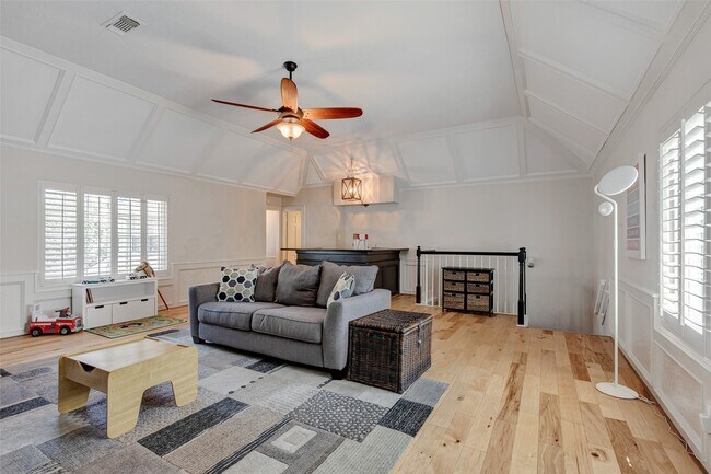 Building Photo - 9527 Enstone Cir