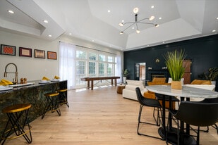 Building Photo - Carriage Place at Lake Chesterfield