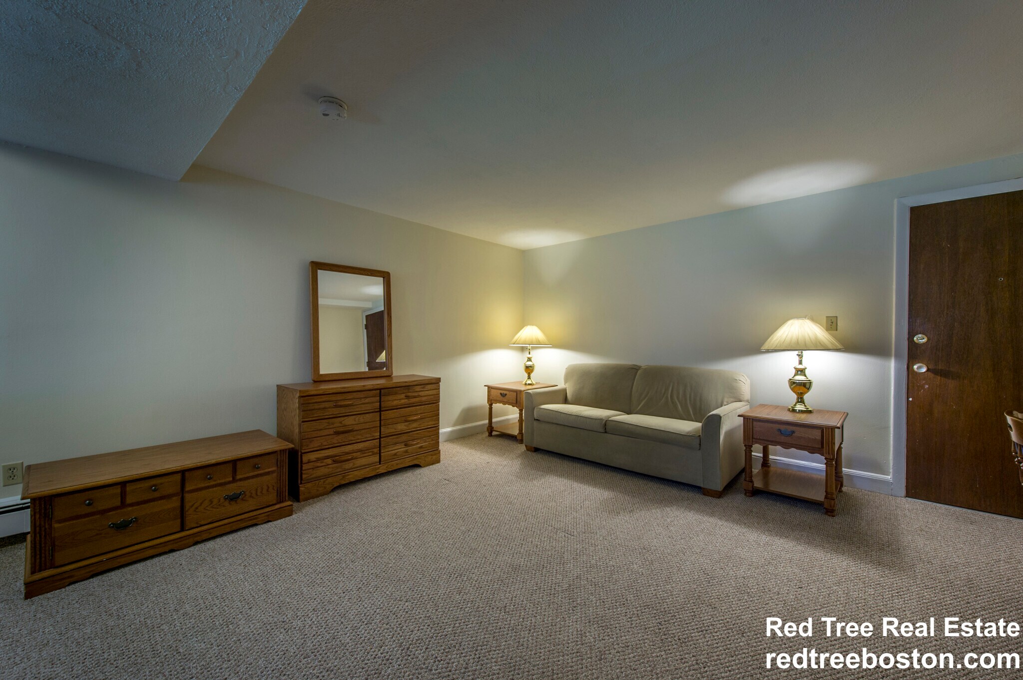 Building Photo - 9 Chester St