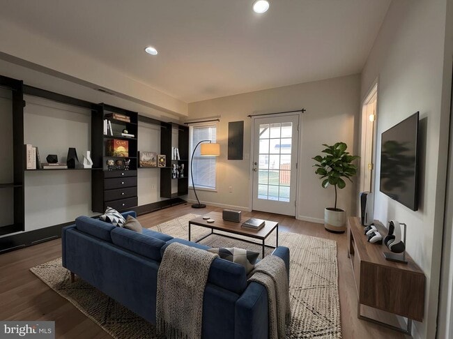 Building Photo - 25513 Oak Medley Terrace