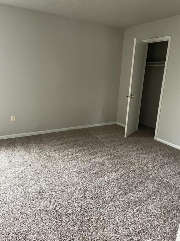 Building Photo - 948 S 15th St