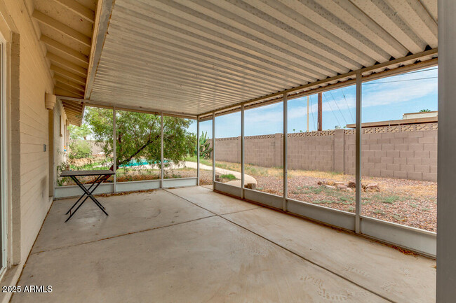 Building Photo - 3100 S Kachina Dr