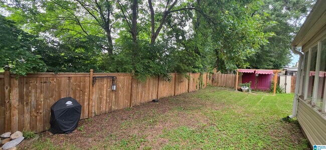 Building Photo - 8012 Rockhampton Cir