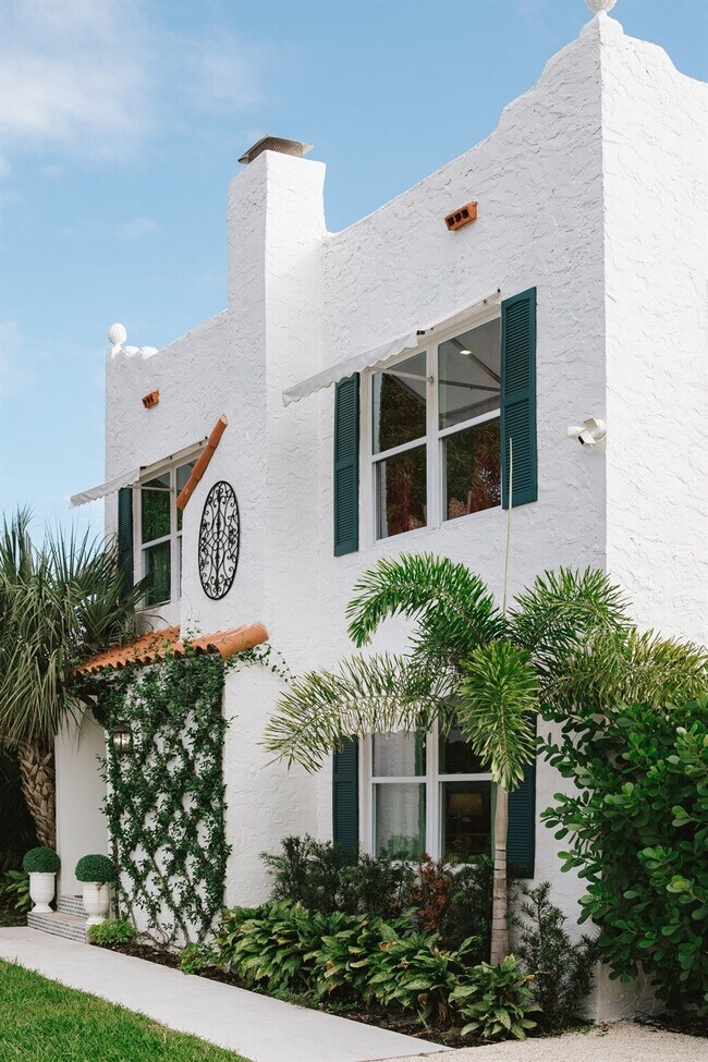 Building Photo - 610 38th St