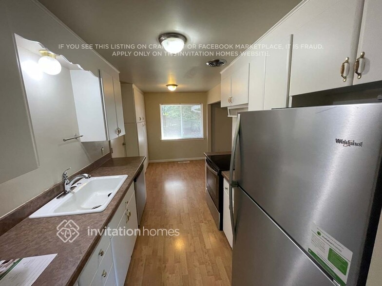 Building Photo - 7628 194th St SW