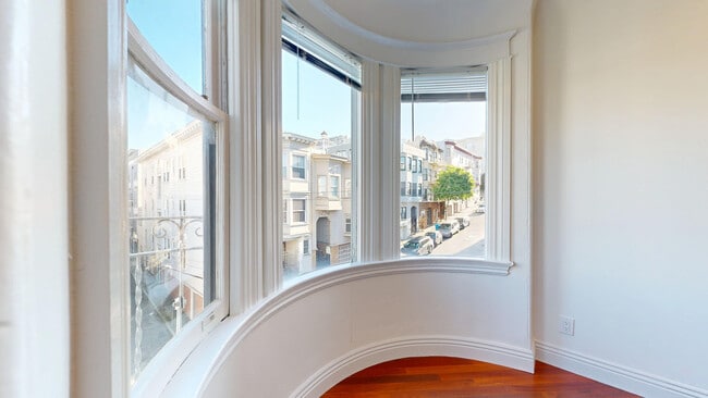 Building Photo - 1048 Pacific Ave