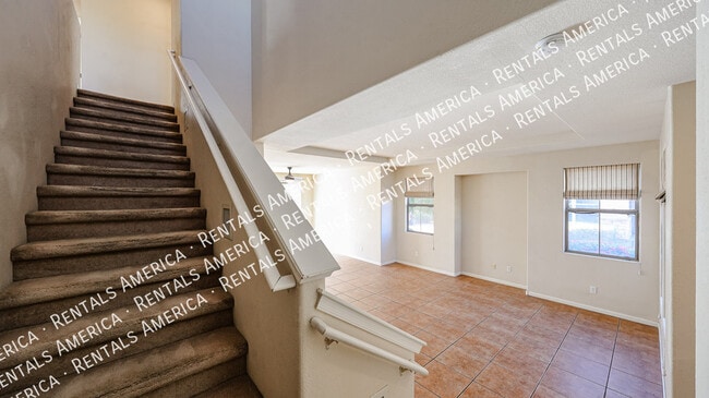 Building Photo - 13601 W Cypress St