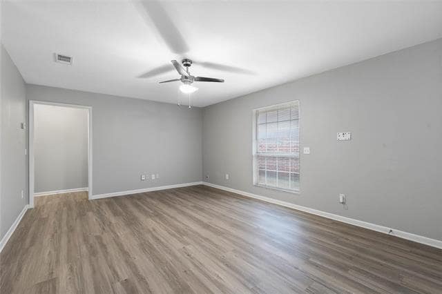 Building Photo - 925 Potomac Dr